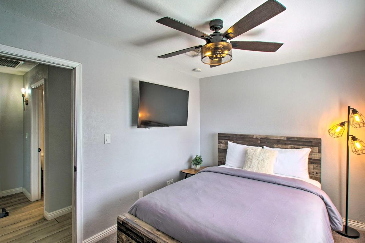 Charming Phoenix Home With Patio About 3 Miles To Dtwn! Εξωτερικό φωτογραφία